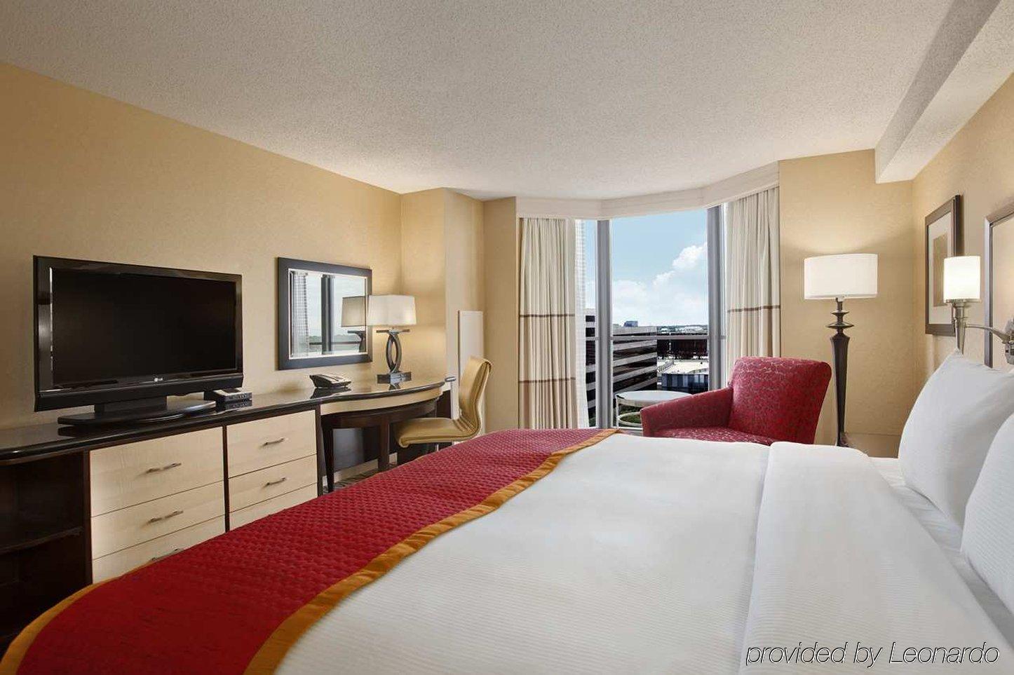 Hotel Hilton Rosemont Chicago O'Hare Pokoj fotografie